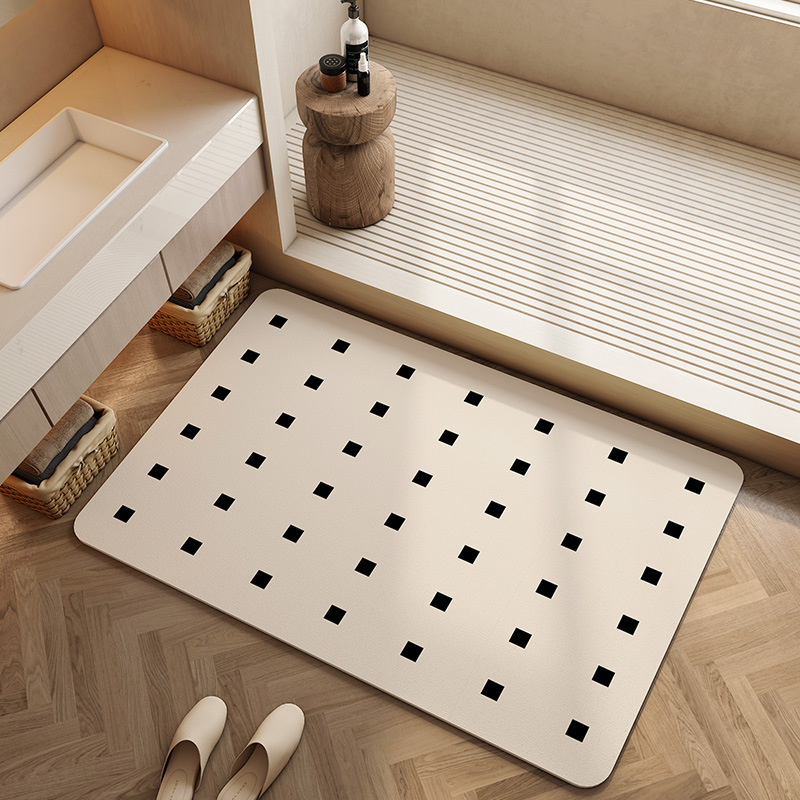 Tappeto da bagno in stile mini - Zara Home Bathroom Mat recensione e prezzo